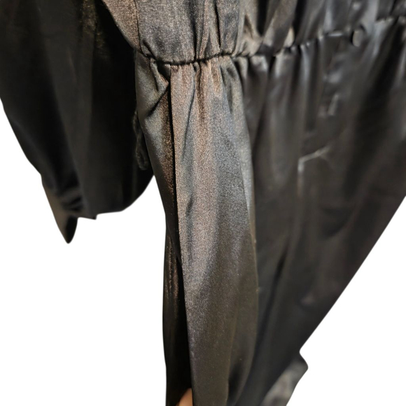 ELOQUII Black Satin Long Sleeve Jumpsuit Plus Size 14 - Picture 5 of 8